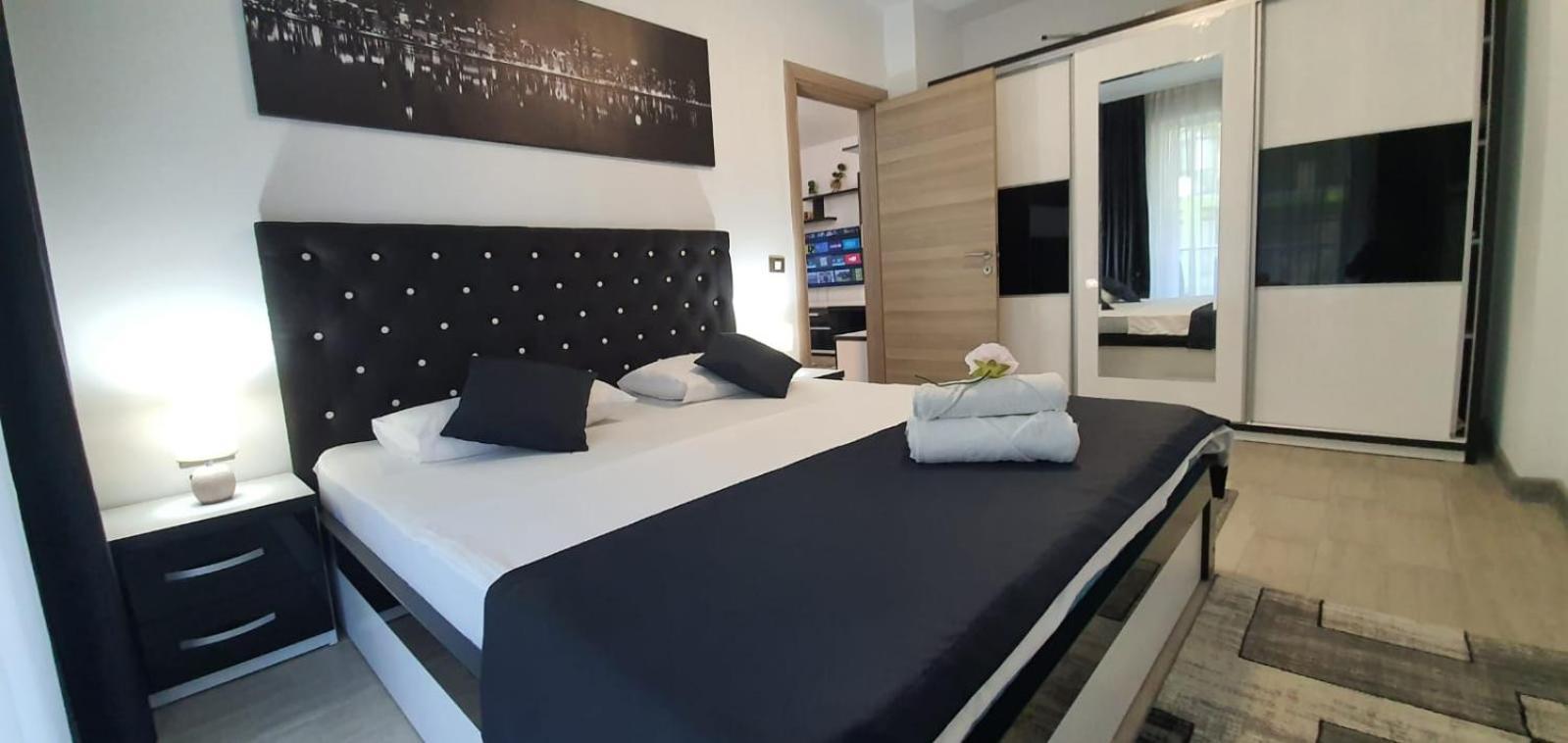 Alezzi Luxury Apartment Spa Resort Piscina Incalzita Sauna Parking Năvodari Kültér fotó