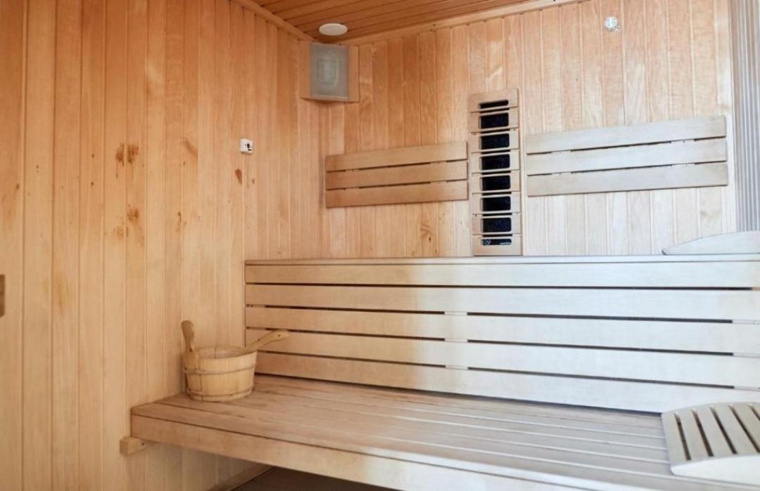 Alezzi Luxury Apartment Spa Resort Piscina Incalzita Sauna Parking Năvodari Kültér fotó