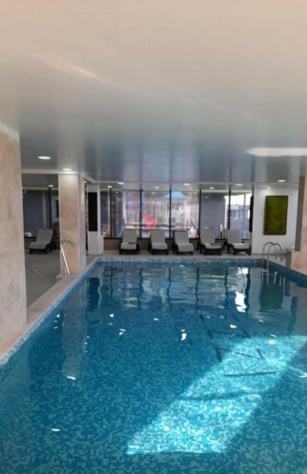 Alezzi Luxury Apartment Spa Resort Piscina Incalzita Sauna Parking Năvodari Kültér fotó